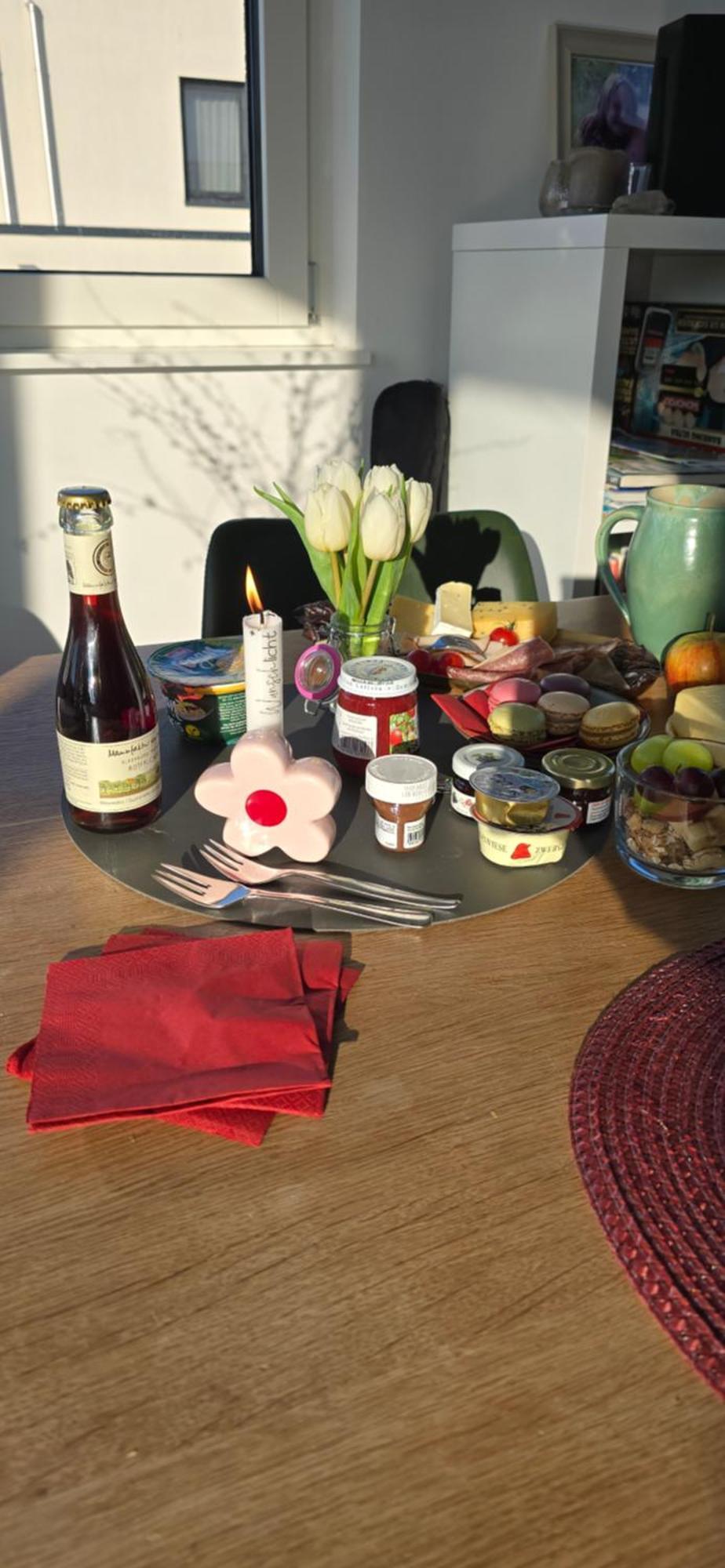 Stadtnahes Gaestezimmer Im Penthouse Bei Esi Tubingen Bagian luar foto